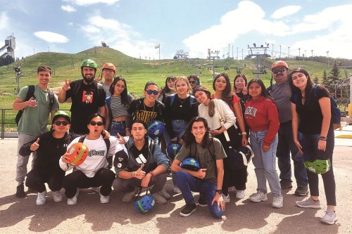 Global Village カルガリー校